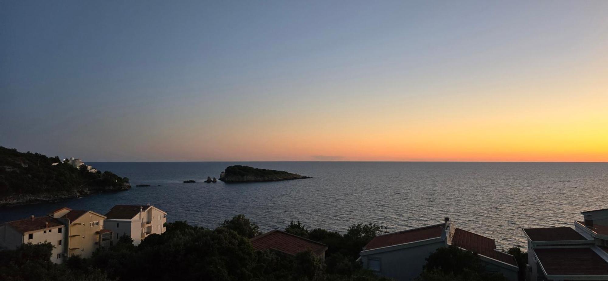 Villa Miki อัตเจฮะห์ ภายนอก รูปภาพ